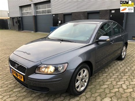 Volvo S40 - 1.8 Kinetic 1STE EGNR, CLIMA, APK, NAP - 1