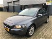 Volvo S40 - 1.8 Kinetic 1STE EGNR, CLIMA, APK, NAP - 1 - Thumbnail