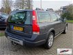 Volvo XC70 - 2.4 D5 AWD Summum 2007 Handgeschakeld - 1 - Thumbnail