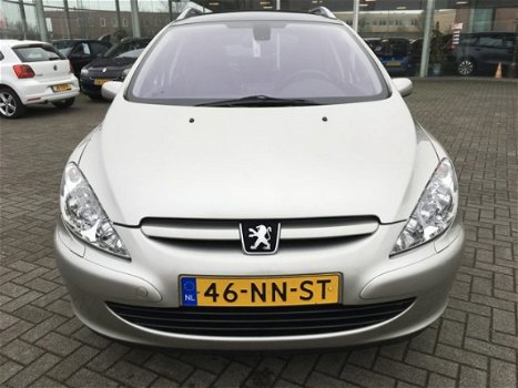 Peugeot 307 SW - 2.0 16V Pack, Panoramadak en Cruise control - 1