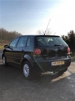 Volkswagen Polo - 1.4-16V Trendline AIRCO - 5 DEURS - CRUISE CONTROL - TREKHAAK - APK 20-01-2021 - 1