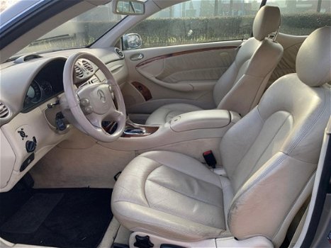 Mercedes-Benz CLK-klasse Coupé - 240 Elegance FULL MAP NAVI - LEDER - CLIMA - STOELVERW. YOUNGTIMER - 1