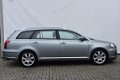 Toyota Avensis Wagon - 2.0 VVTI LUNA BUSINESS - NAVI - TREKHAAK - 1 - Thumbnail