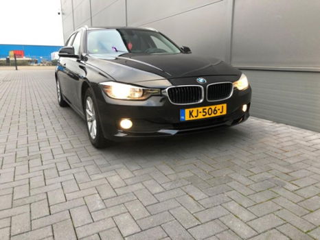 BMW 3-serie Touring - 318d Executive navigatie - 1