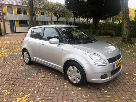 Suzuki Swift - 1.3 GLS Airco / 5 deurs / Mooie en nette auto - 1