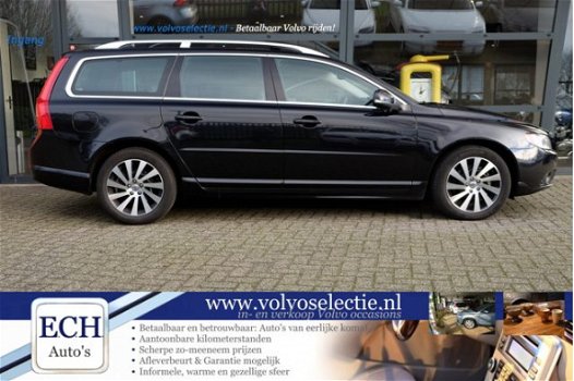 Volvo V70 - D4 163 pk Automaat, Schuifdak, Xenon, Leer, Adaptieve CC - 1