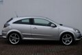 Opel Astra GTC - 1.6 16v 105pk, Sport uitv., Sportstoelen, gr.navi, 17