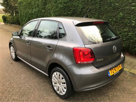 Volkswagen Polo - 1.2-12V 5DEURS/RIJDT SUPER/APK 02-2021/AIRCO - 1