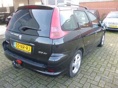 Peugeot 206 SW - 1.4-16V XS Pack TREKHAAK/NW APK/AIRCO - 1