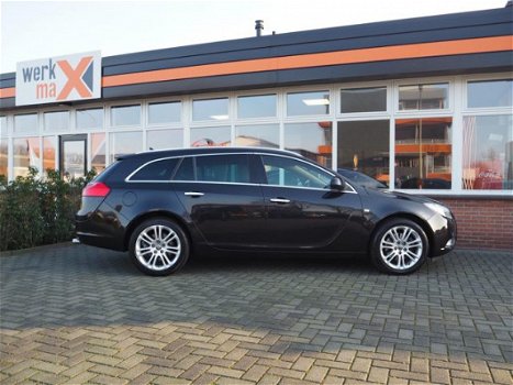 Opel Insignia Sports Tourer - 1.6 T Cosmo - 1