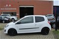 Renault Twingo - 1.2-16V Collection airco nieuwe apk inruil mogelijk nap - 1 - Thumbnail