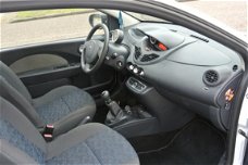 Renault Twingo - 1.2-16V Collection airco nieuwe apk inruil mogelijk nap