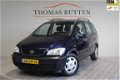 Opel Zafira - 1.6-16V Comfort 2000/ NAP/ Airco/ Elek ramen + Spiegels/ Radio CD/ Nette Auto/ Nieuwe - 1 - Thumbnail