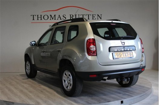 Dacia Duster - 1.6 Lauréate LPG 2wd 2012/ NAP/ Airco/ Trekhaak/ Elek ramen + Spiegels/ Dealeronderho - 1