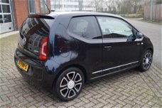 Volkswagen Up! - 1.0 high up BlueMotion BLACK * NAVI * CRUISE * LM VELGEN * NAP