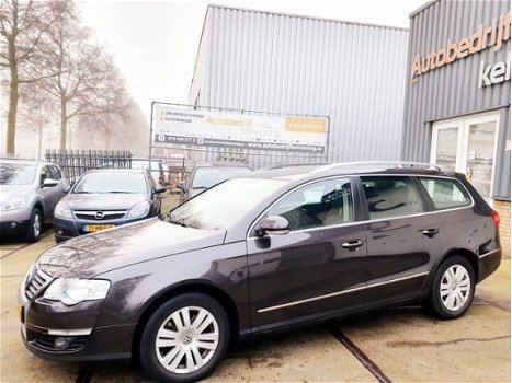 Volkswagen Passat Variant - 2.0 FSI Highline Bns, Automaat, Bovag garantie, Nieuw APK, - 1