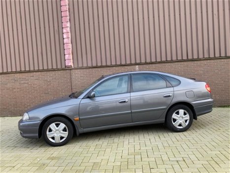 Toyota Avensis - 1.8-16V Executive Airco Automaat Leer APK NAP - 1