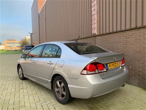 Honda Civic - 1.3 Hybrid Automaat Navi Leer 2009 188.000km - 1