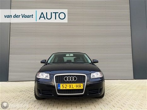 Audi A3 Sportback - 1.6 Attraction / CLIMA / CRUISE / 6BAK - 1