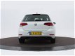 Volkswagen Golf - 1.0 Tsi 110pk Comfortline | Navigatie | Clima | Lederen Bekleding | P-Sensoren | - 1 - Thumbnail