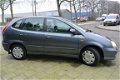 Nissan Almera Tino - 1.8 Acenta MET AIRCO & EVT JAAR APK - 1 - Thumbnail