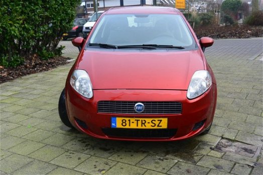 Fiat Grande Punto - 1.4-16V Dynamic MET AIRCO & APK TOT 02-09-2020 - 1