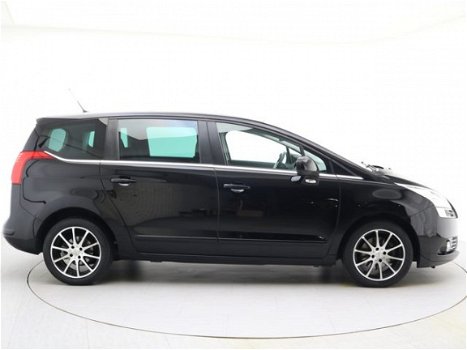 Peugeot 5008 - 1.6 THP ST 5p - 1