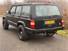 Jeep Cherokee - 4.0i Limited 4.0 4X4 AWD AIRCO LEDER LPG-G3