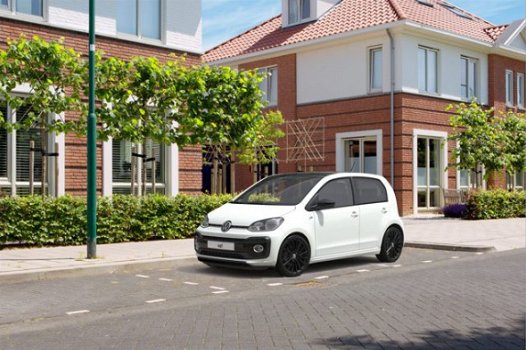 Volkswagen Up! - R-Line 1.0 44 kW / 60 pk - 1