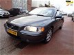 Volvo S60 - 2.4 Edition II Clima, PDC, Half/LederCruise control - 1 - Thumbnail