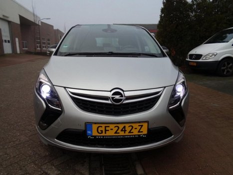 Opel Zafira Tourer - 2.0 CDTI Cosmo 170 pk, Navi, Leder, Xenon, PDC, Clima, Cruise control - 1