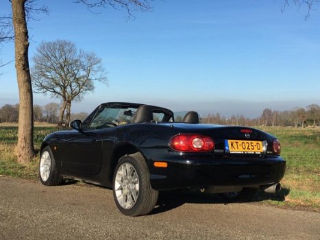 Mazda MX-5 - 1.6i Exclusive /Cabrio/Nw apk/Inr mog - 1