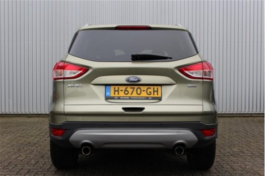 Ford Kuga - 1.5 EcoBoost 150pk Trend Elk. Achterklep, Navigatie, Stoelverwarming - 1