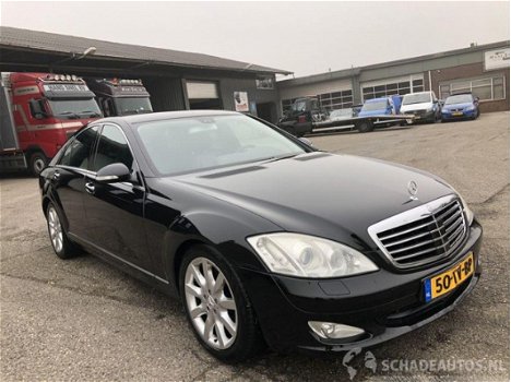 Mercedes-Benz S-klasse - 320 cdi 235pk aut.+ f1 prestige - xenon - navi - leer - elektr rollo - adap - 1