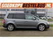 Volkswagen Touran - 1.9 TDI 105PK * DSG * Grijs kent. * Airco * Cruise - 1 - Thumbnail