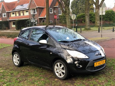 Ford Ka - 1.2 Titanium airco pdc nieuwe apk velgen - 1