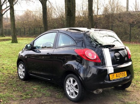 Ford Ka - 1.2 Titanium airco pdc nieuwe apk velgen - 1