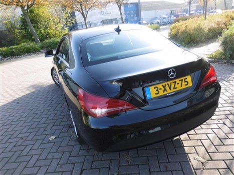 Mercedes-Benz CLA-Klasse - 180 CDI Ambition / LEER / XENON / NAVI / NAP - 1