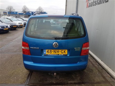 Volkswagen Touran - 1.6-16V FSI - 1