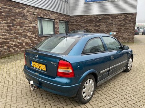 Opel Astra - 1.6 GL AUTOMAAT - 1