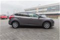 Ford Focus - 1.6 TI-VCT 105pk 5-deurs Titanium - 1 - Thumbnail