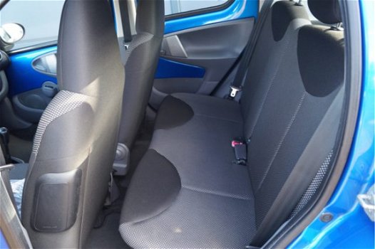 Toyota Aygo - 1.0-12V Comfort l Airco - 1