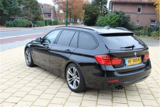 BMW 3-serie Touring - 330d High Executive SPORT - 1