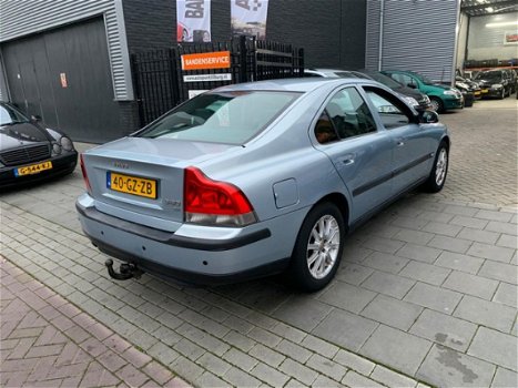 Volvo S60 - 2.4 Edition Trekhaak Airco NAP APK 1 Jaar - 1