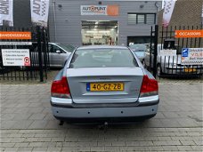 Volvo S60 - 2.4 Edition Trekhaak Airco NAP APK 1 Jaar