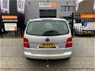 Volkswagen Touran - 2.0 TDI Trendline 1e Eigenaar DSG Trekhaak Airco NAP APK 1 Jaar - 1 - Thumbnail