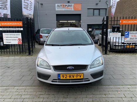 Ford Focus Wagon - 1.6 TDCI Trend Trekhaak Airco NAP APK 1 Jaar - 1