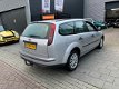 Ford Focus Wagon - 1.6 TDCI Trend Trekhaak Airco NAP APK 1 Jaar - 1 - Thumbnail