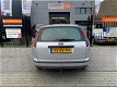 Ford Focus Wagon - 1.6 TDCI Trend Trekhaak Airco NAP APK 1 Jaar - 1 - Thumbnail