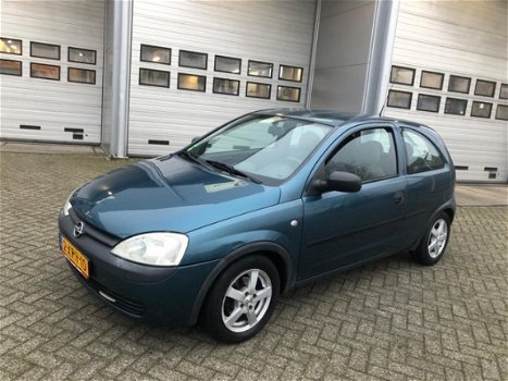 Opel Corsa - 1.0-12V (bj 2001) *AIRCO* APK: 09-2020 Inruilkoopje - 1